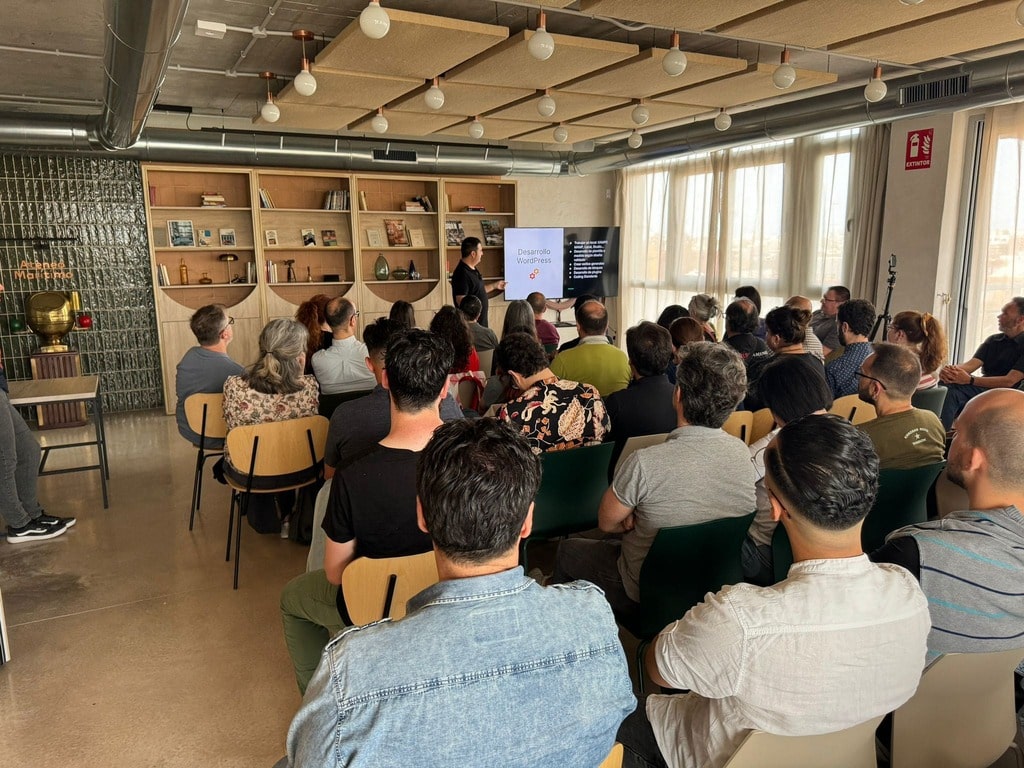 WordPress València: Strategies for Web Project Management 2 wordpress-valencia-meetup-valencia-4